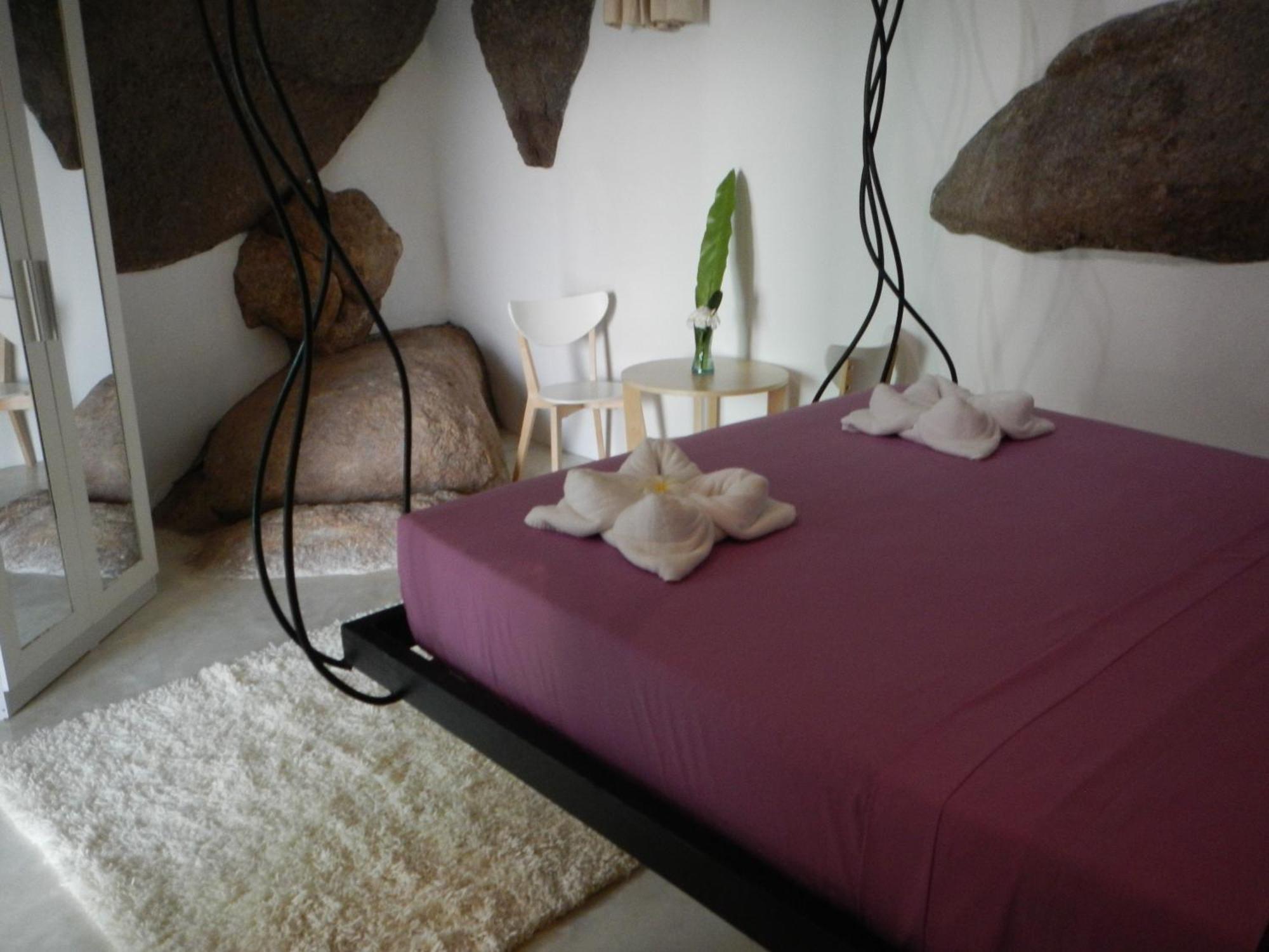 Monkey Flower Villas Koh Tao Room photo